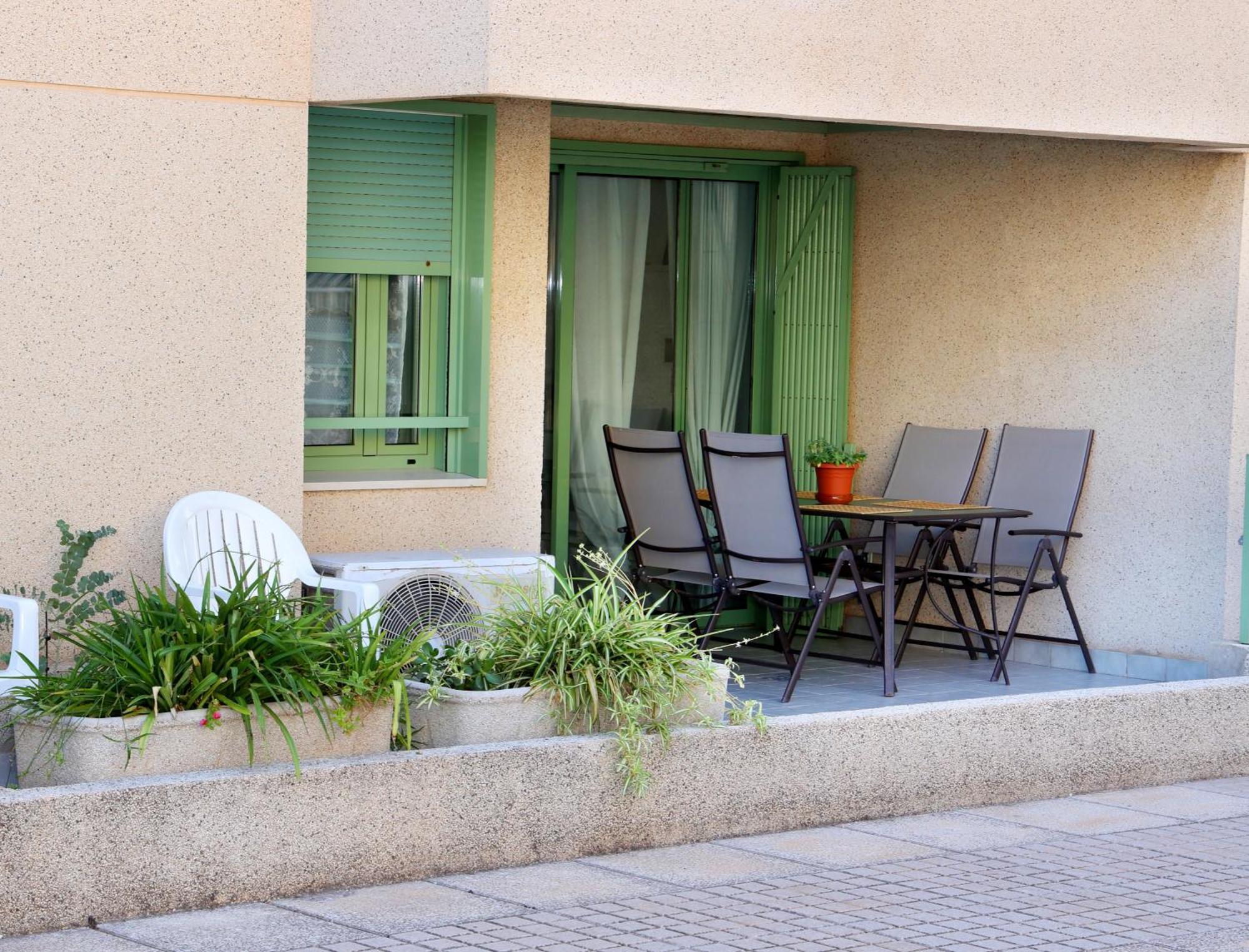 Apartamento Dos Habitaciones Primera Linea De Playa 瓦伦西亚 外观 照片