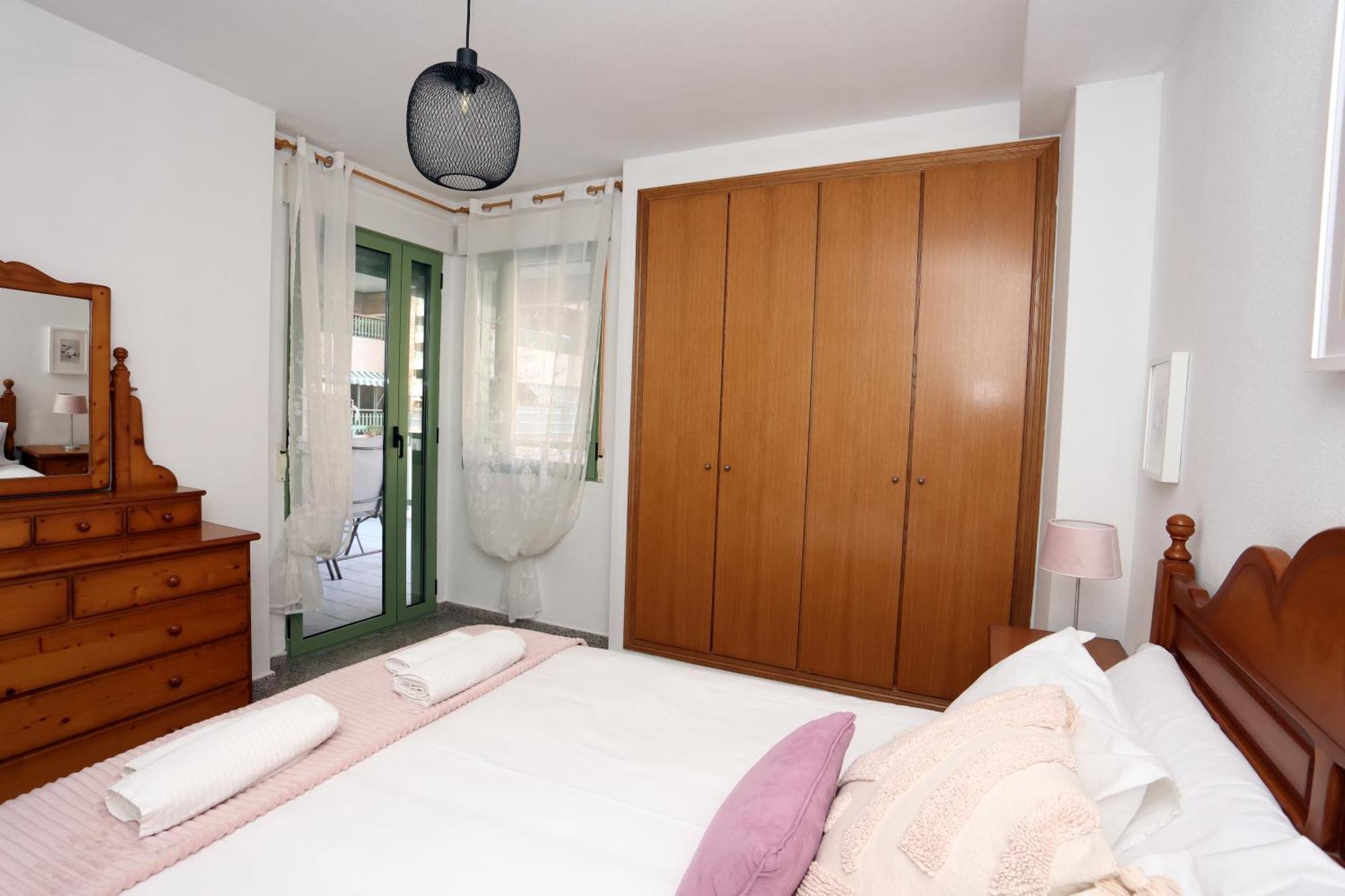 Apartamento Dos Habitaciones Primera Linea De Playa 瓦伦西亚 外观 照片