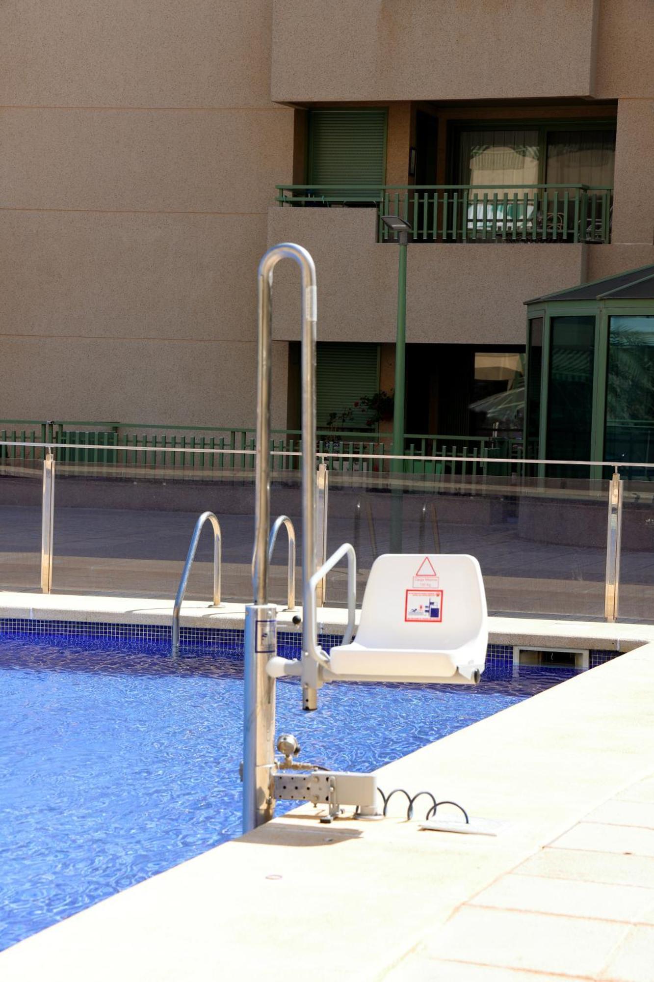 Apartamento Dos Habitaciones Primera Linea De Playa 瓦伦西亚 外观 照片